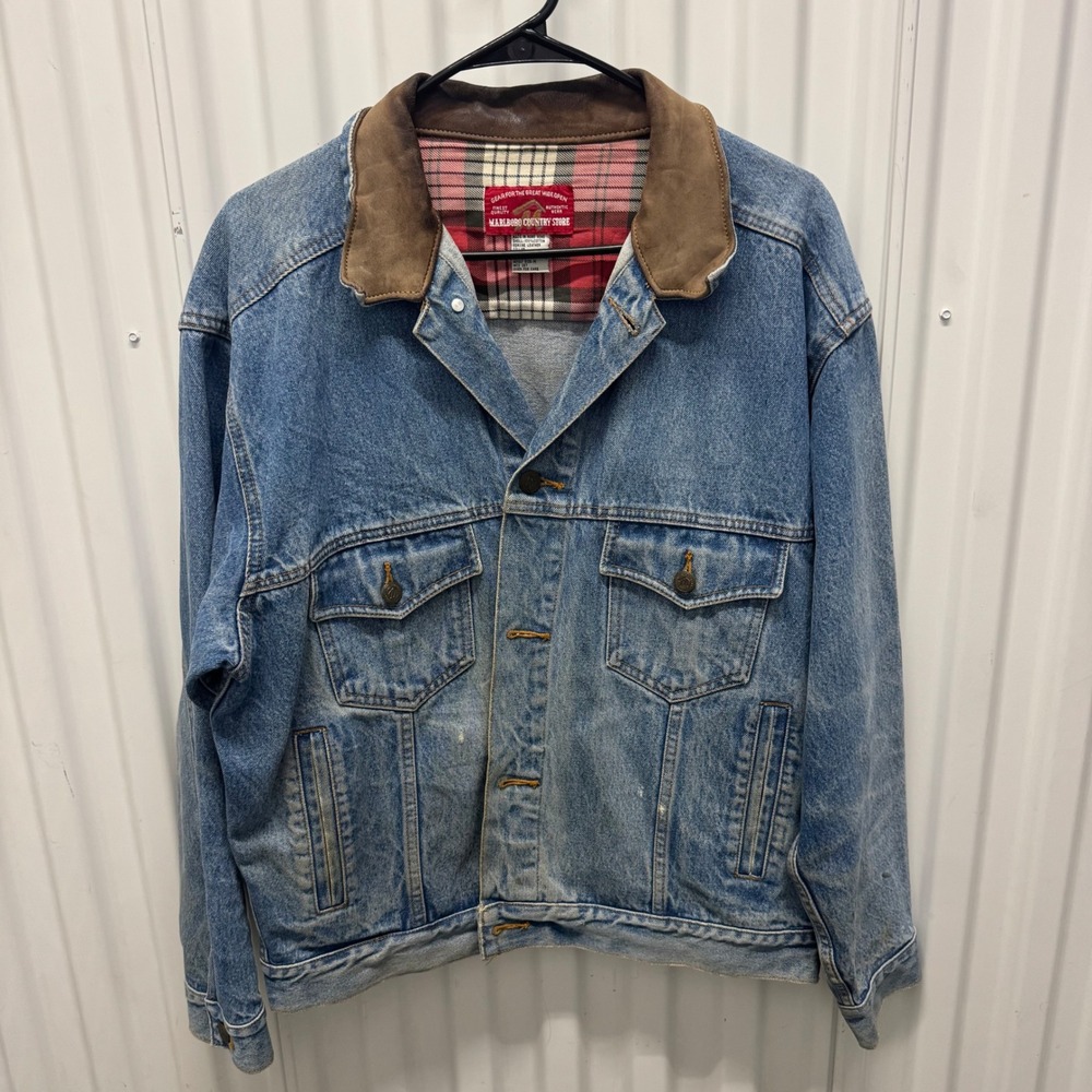 Vintage Marlboro Country Store Denim Jacket Leather Collar Flannel Lined Mens M